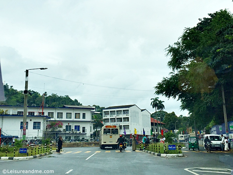 Road Trip to Kandy