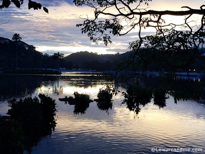 Kandy Lake - Sri Lanka