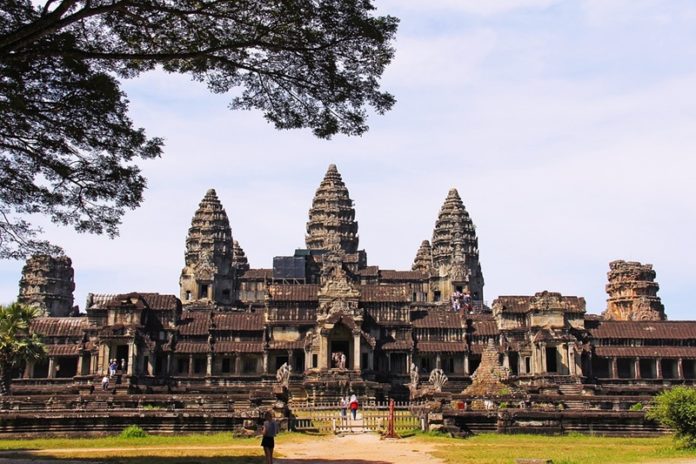 Angkor Wat Temple Complex –Must Visit UNESCO Heritage site in Cambodia
