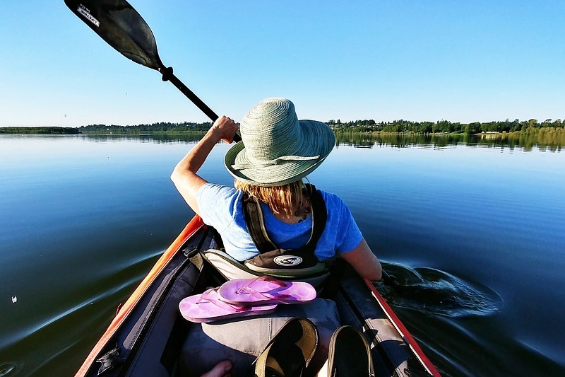 Essential Tips of Kayaking for Beginners