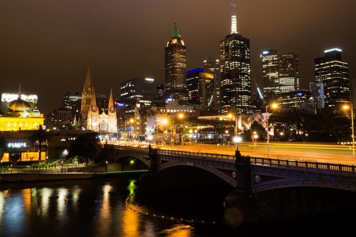 Travel to Melbourne and Learn English Language
