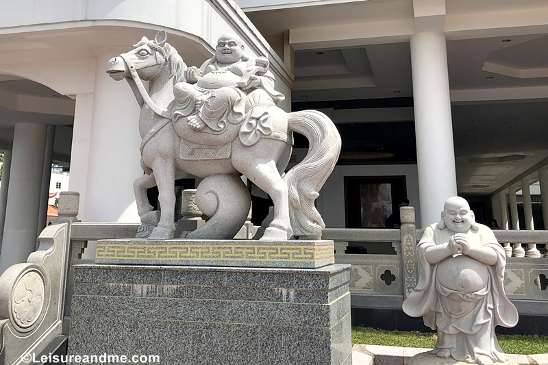 Maha Vihara Duta Maitreya Temple Batam