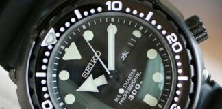 Best Survival Watch for the Outdoors