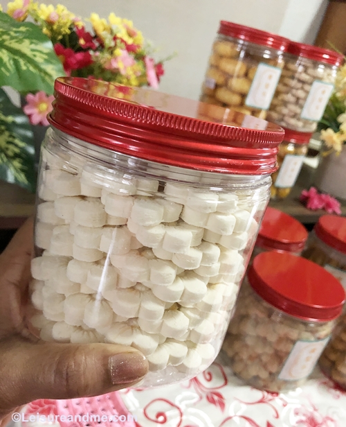 Kueh Bangkit- Flower