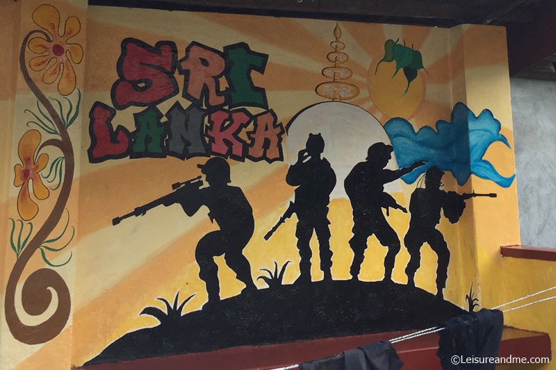 Warakapola-mural-bus-stop