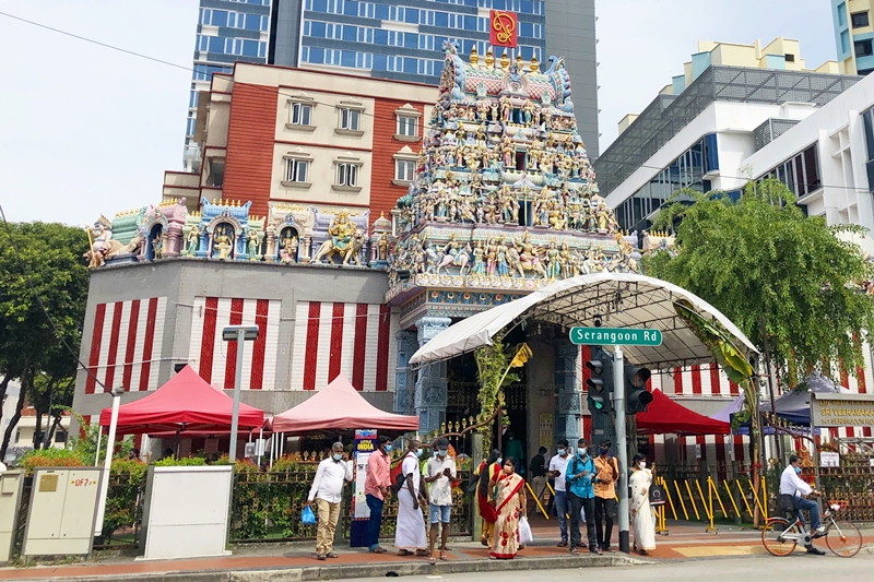 trip in little india singapore