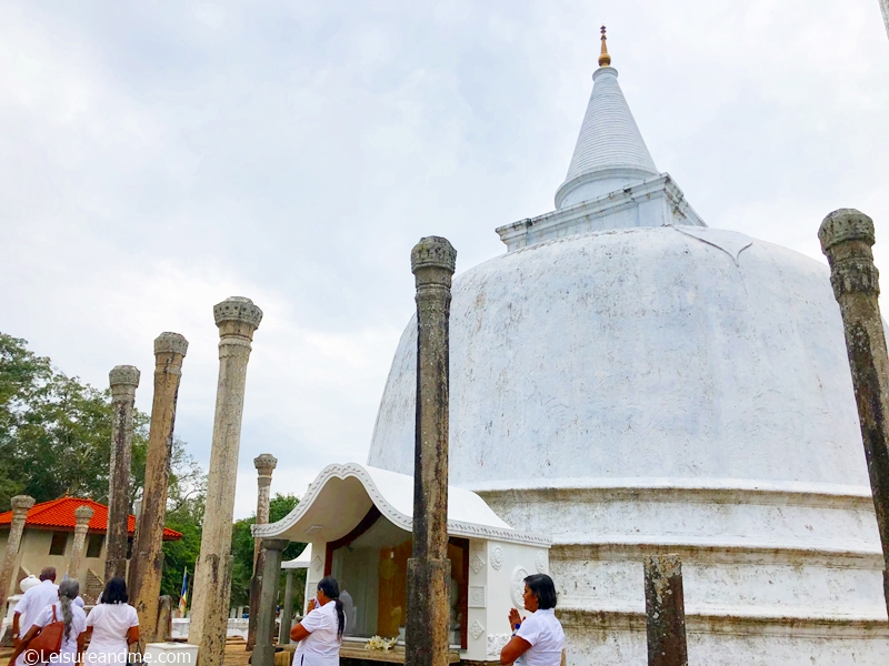 Lankaramaya Stupa - Sri Lanka