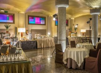 Find the Right Meeting Venue in Singapore
