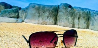 How Sunglasses Influence Confidence