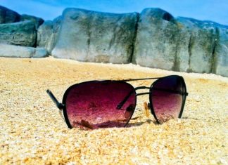 How Sunglasses Influence Confidence
