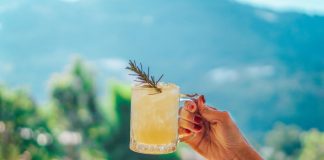 Beverage Choices for Travellers