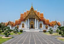 Essential Tips for Planning a Family Bleisure Trip to Bangkok